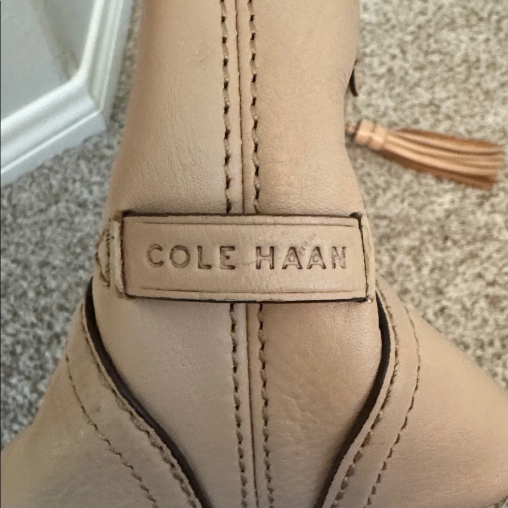 Cole Haan Tan Leather Shoulder Bag NWOT ✨